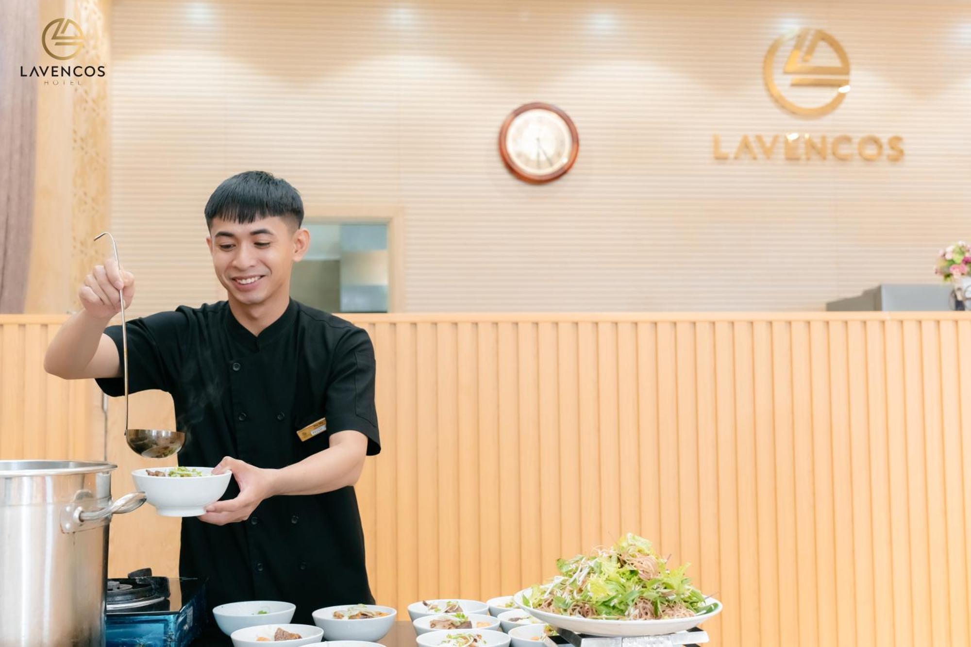 Lavencos Hotel Da Nang Buitenkant foto